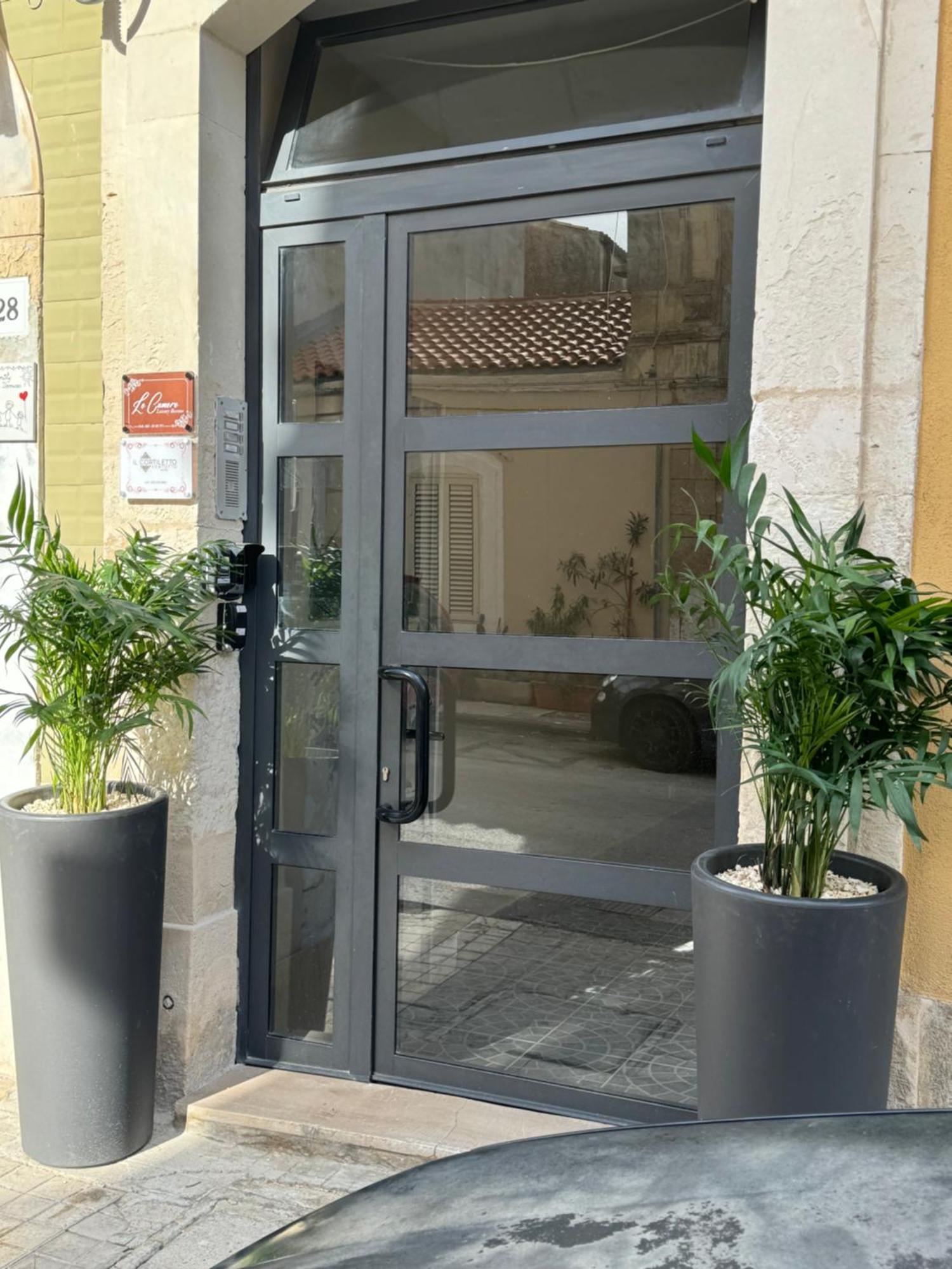 Il Cortiletto28 Rooms & House Syracuse Buitenkant foto